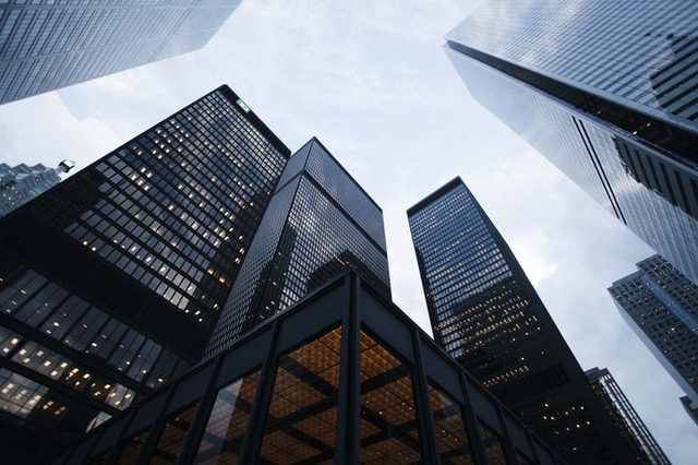 Haftanın Manşetleri: Birinci çeyrek bilançoları, Charles Schwab’ın kripto platformu, CWENE’nin ABD’deki dev anlaşması
